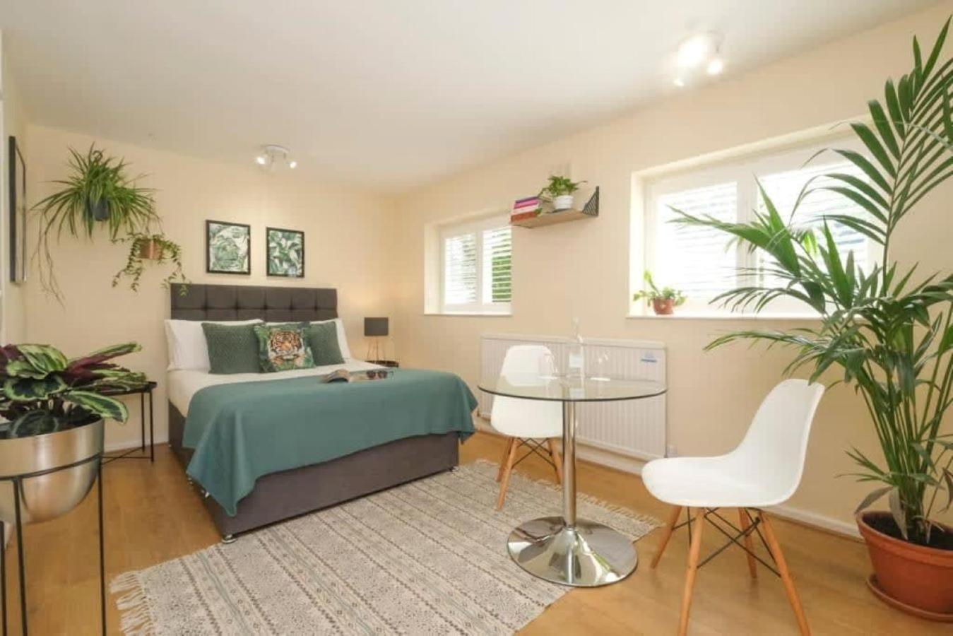 Wilson House - Camden Hostel Лондон Екстериор снимка